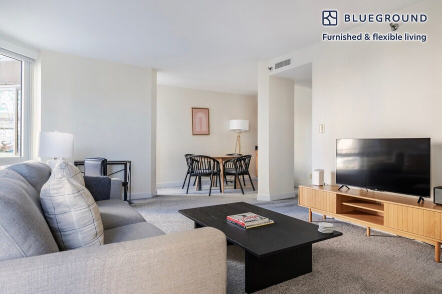 Building Photo - 150 Huntington Ave