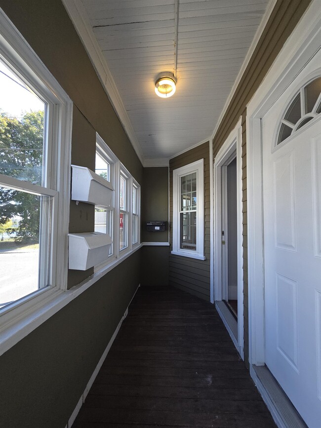 Building Photo - 48-50 Prince St