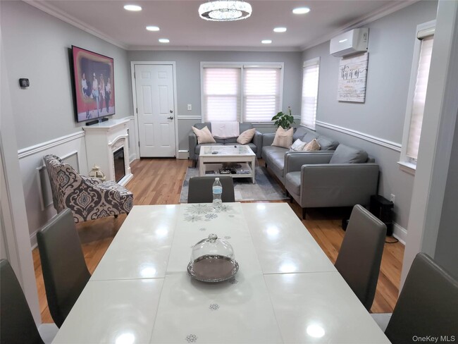 Building Photo - 512 E State St