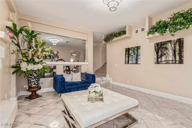 Building Photo - 9523 Coral Bell Ct