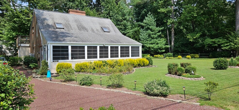 Apartment Residence - 26447 Bay Farm Rd