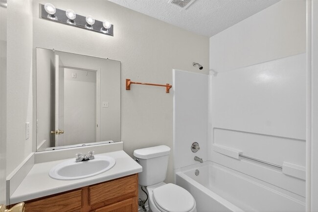 Building Photo - 1208 Cambay Dr