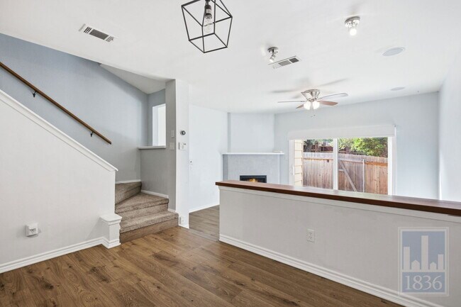 Building Photo - 11821 Bittern Hollow