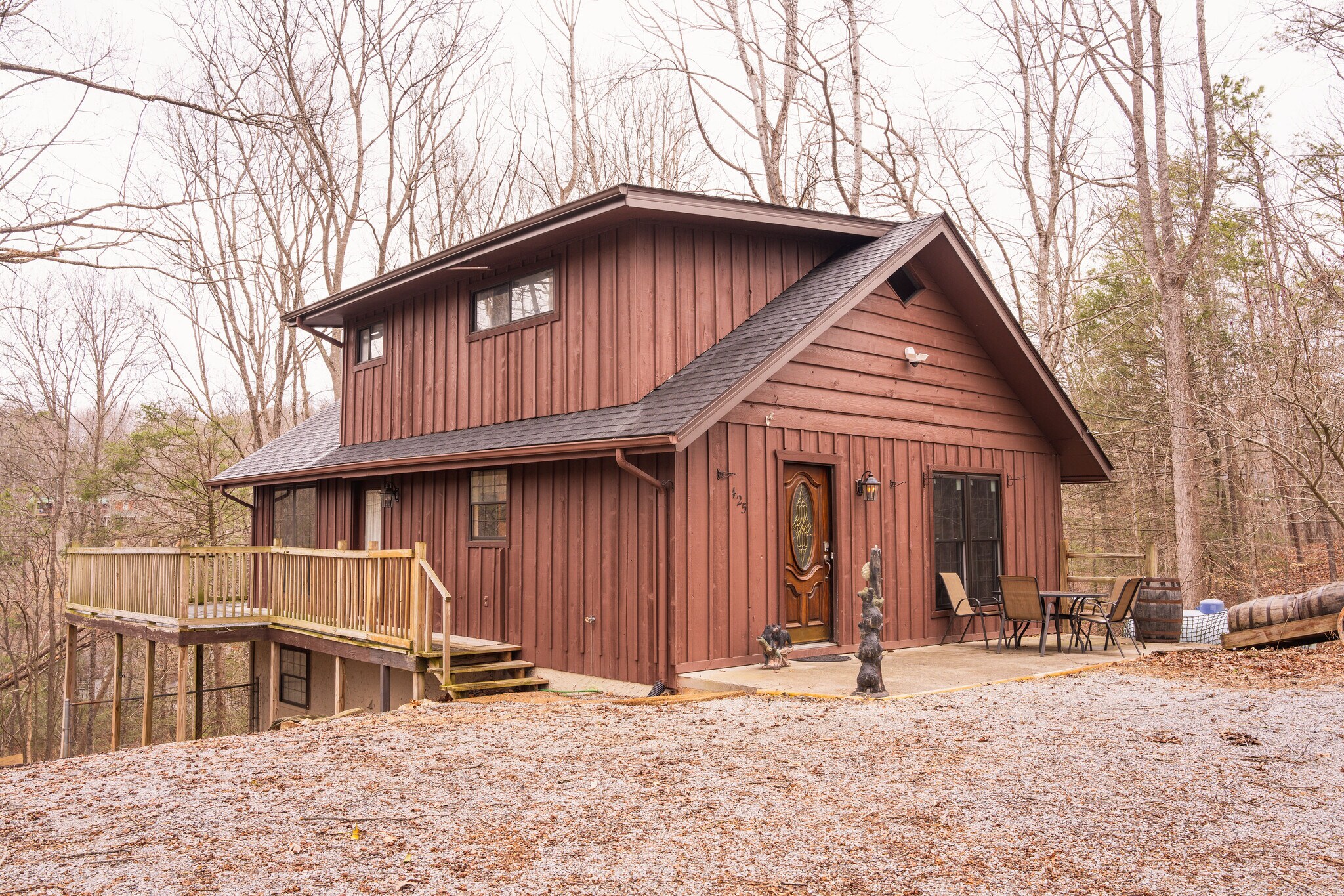 Building Photo - 425 Hemlock Ln