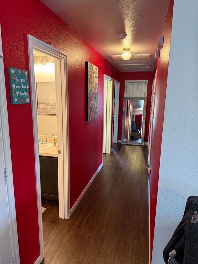 Building Photo - 2727 Choice St