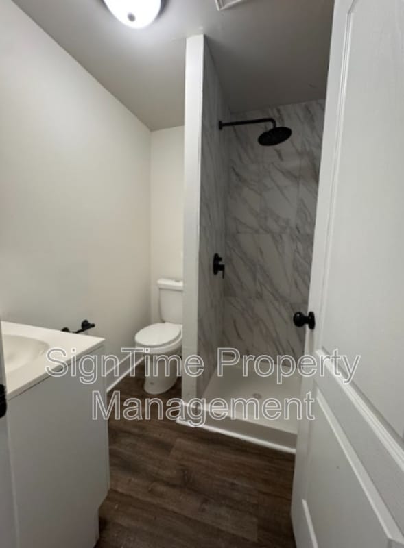 Building Photo - 120 N Conococheague St