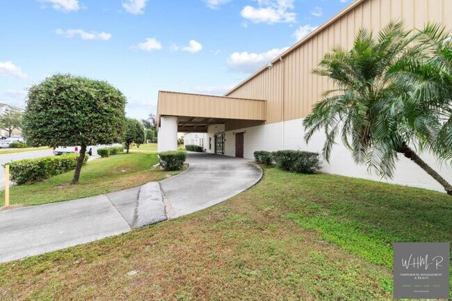 Building Photo - 926 Quincy St