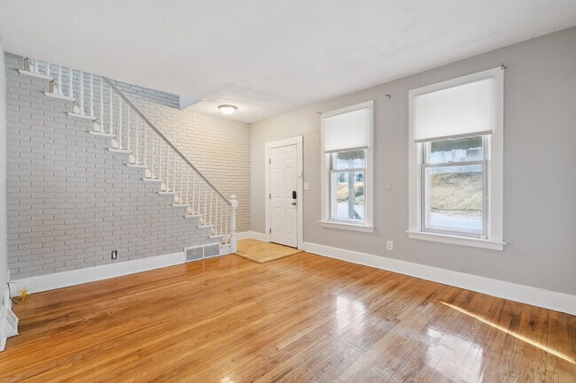 Building Photo - 1411 Jersey Ridge Rd