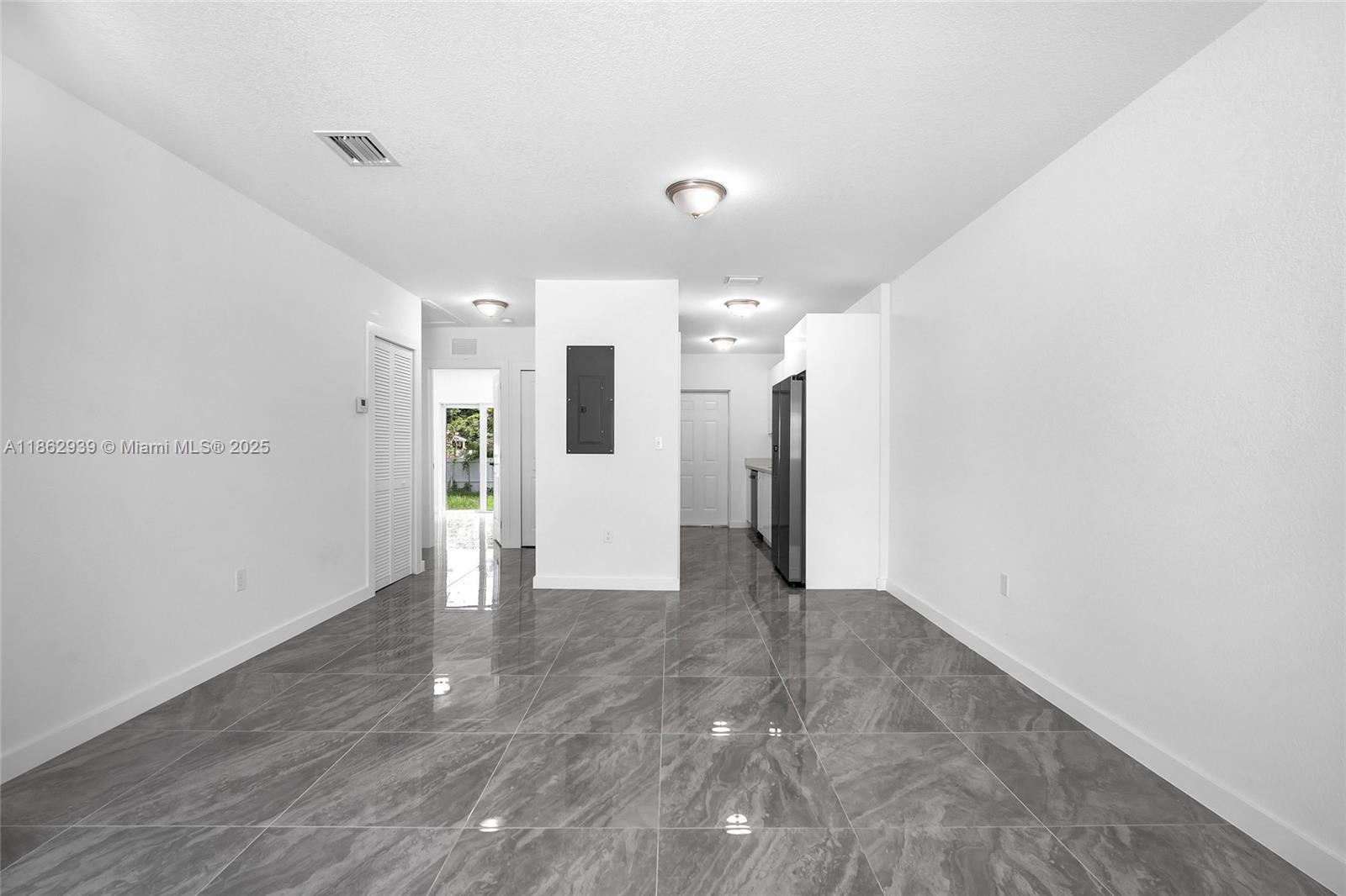 Building Photo - 2448 NW 42nd St