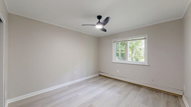 Building Photo - 124 Allen Dr