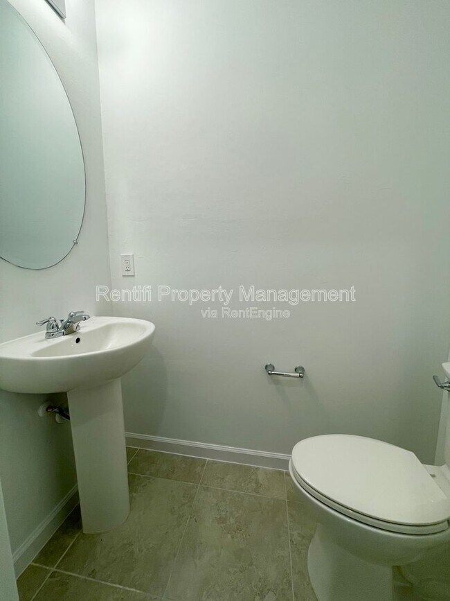 Building Photo - 1519 Lake Jessup Cir