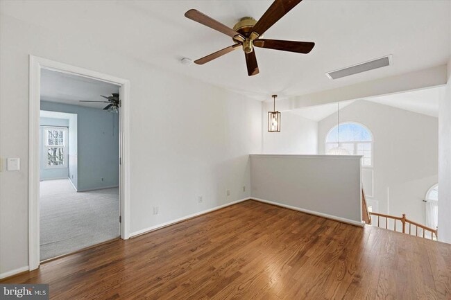 Building Photo - 36 Southampton Parish Rd