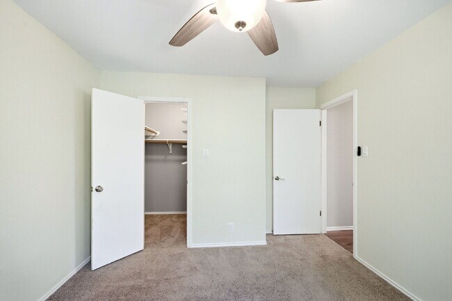 Building Photo - Updated home on a corner lot in a gated community!