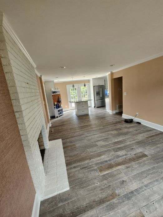 Building Photo - 217 Windsor Rd