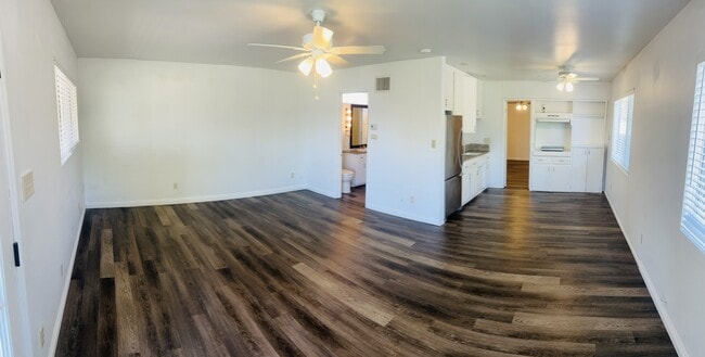 Building Photo - 1434 Kellogg Ave