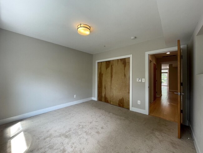 Building Photo - 3404 13th St NW