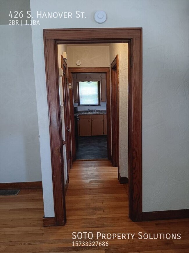 Building Photo - 2BD/1.5BA Pet Friendly and HUD accepted