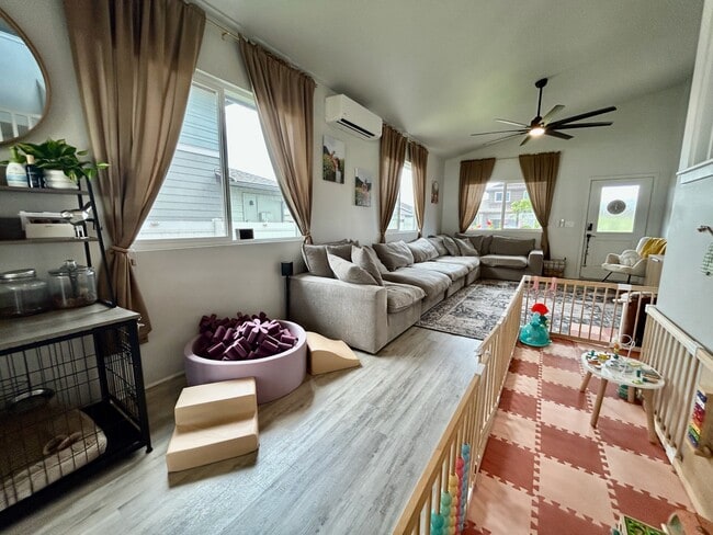 Building Photo - 91-4088-4088 Hikuha St