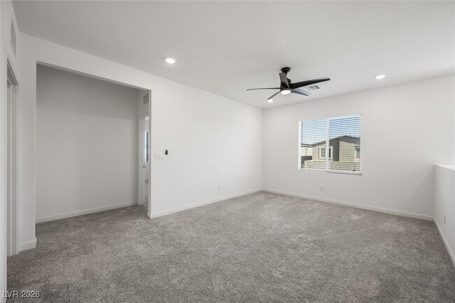 Building Photo - 8327 Aurora Rdg Ave