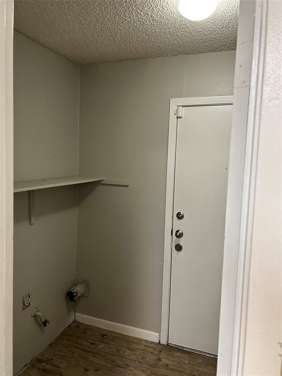 Building Photo - 1910 Westridge Dr