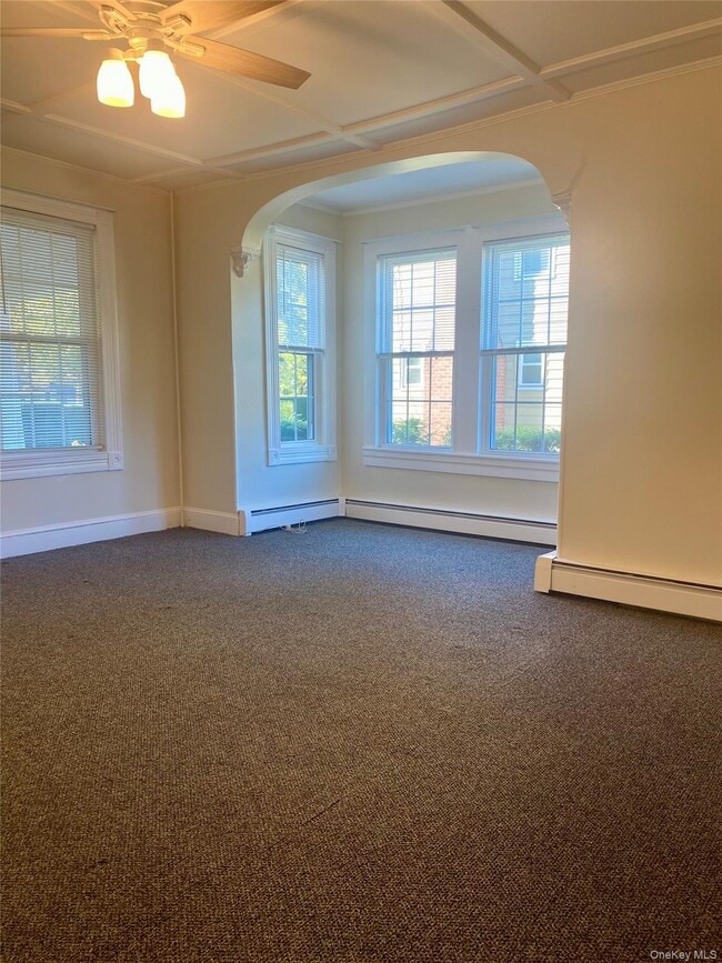 Building Photo - 245 Scudder Ave