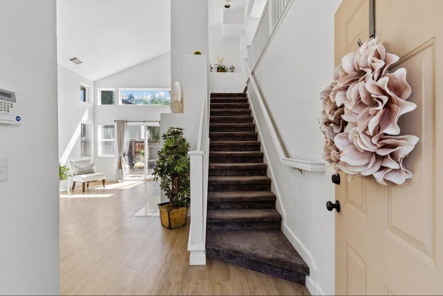 Stairs leading to Loft and Bed 2/ Bathroom 2 - 3682 Whispering Creek Cir