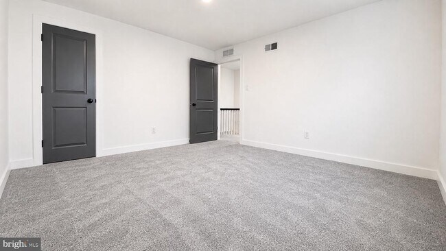 Building Photo - 2420 Liberator St