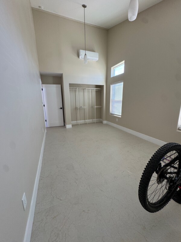 Building Photo - 11263 Rugh St