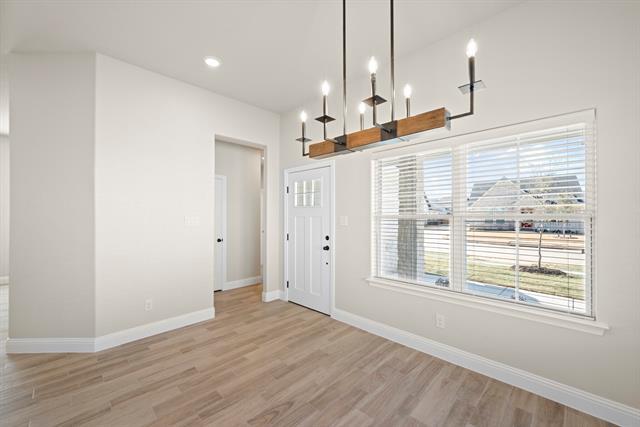 Building Photo - 604 Adeline Dr