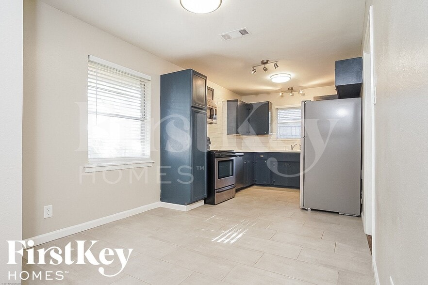 Building Photo - 9301 Gettysburg Ave