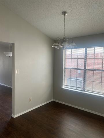 Building Photo - 421 Sims Dr