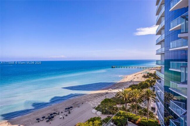 Building Photo - 17121 Collins Ave