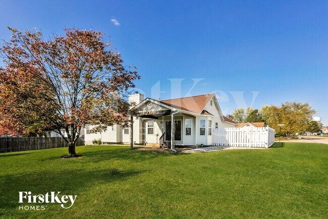 Building Photo - 2 Sassafras Parc Ct