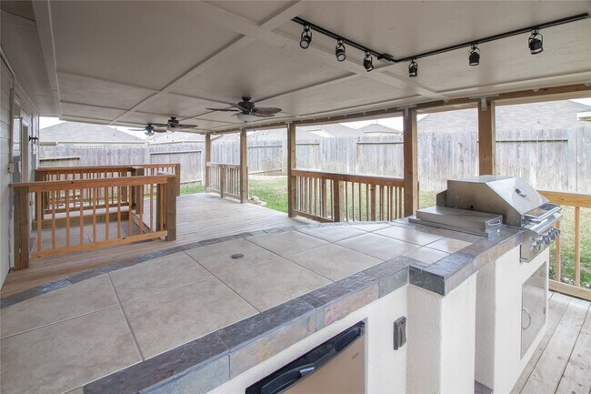 Building Photo - 20514 Chatfield Bend Way