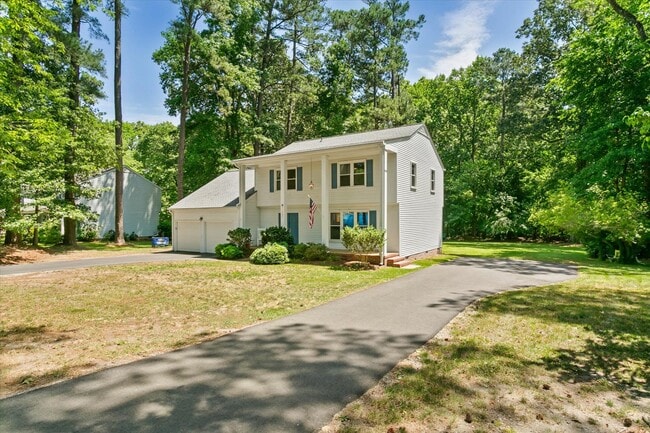 Building Photo - 1106 Showalter Rd