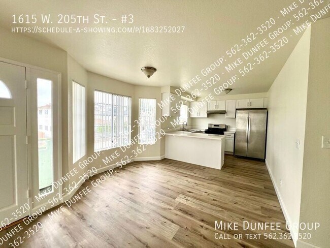 Building Photo - 1615 W 205th St