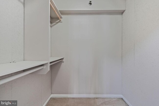 Building Photo - 5501 Seminary Rd