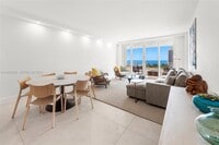 Building Photo - 791 Crandon Blvd