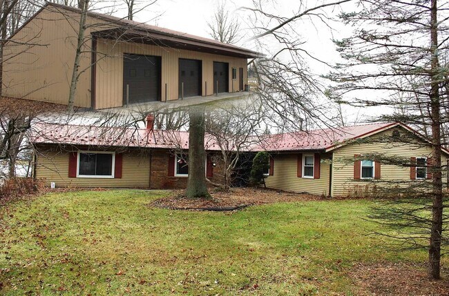 Primary Photo - 15601 Bull Rapids Rd