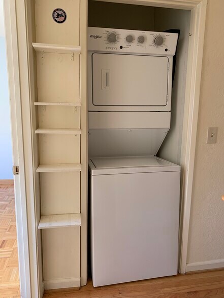 Building Photo - 6151 Camino Verde Dr