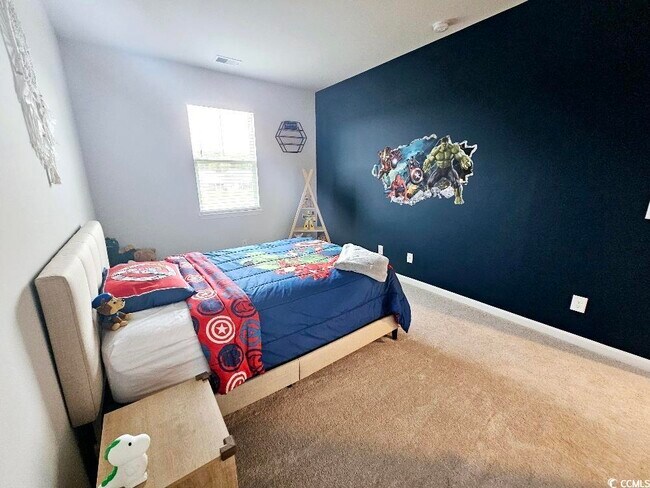 Building Photo - 2602 Blue Crane Cir