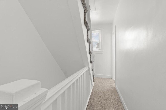 Building Photo - 221 Broadway St