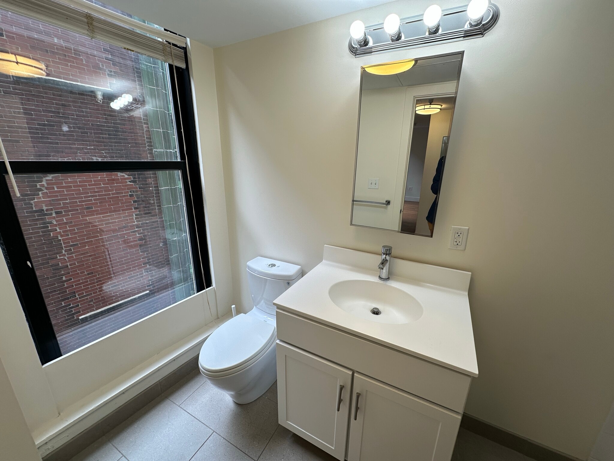 Building Photo - 17 Winter Pl