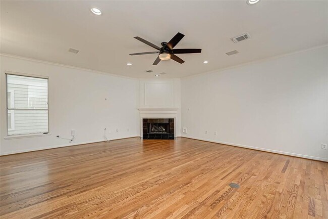 Building Photo - 1425 Oneil St