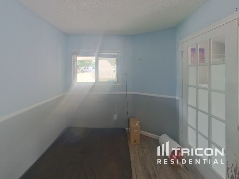 Building Photo - 2945 Rolling Wood Loop