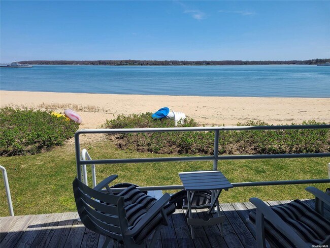 Building Photo - 160 5th St