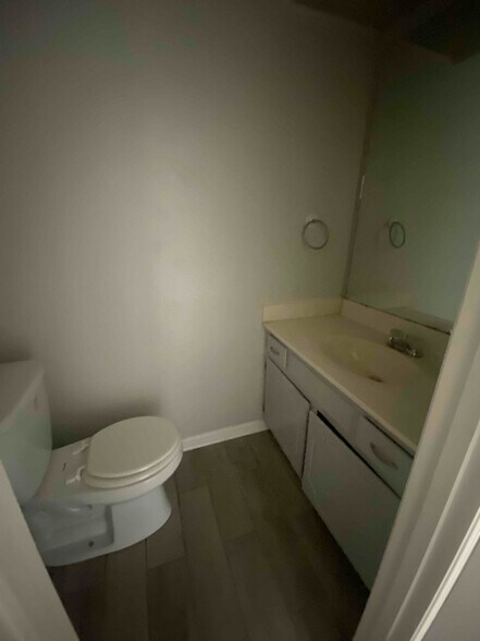Building Photo - 3121 Kinwood Dr