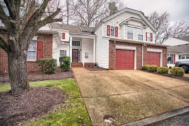 Building Photo - 308 Charleston Way