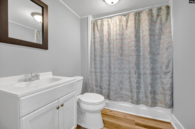 Building Photo - 206 Augusta St