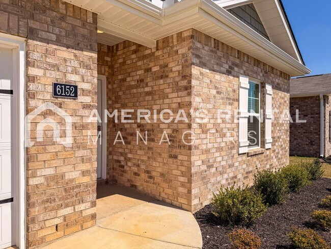 Building Photo - New Construction Home for Rent in Owens Cross Roads, AL!